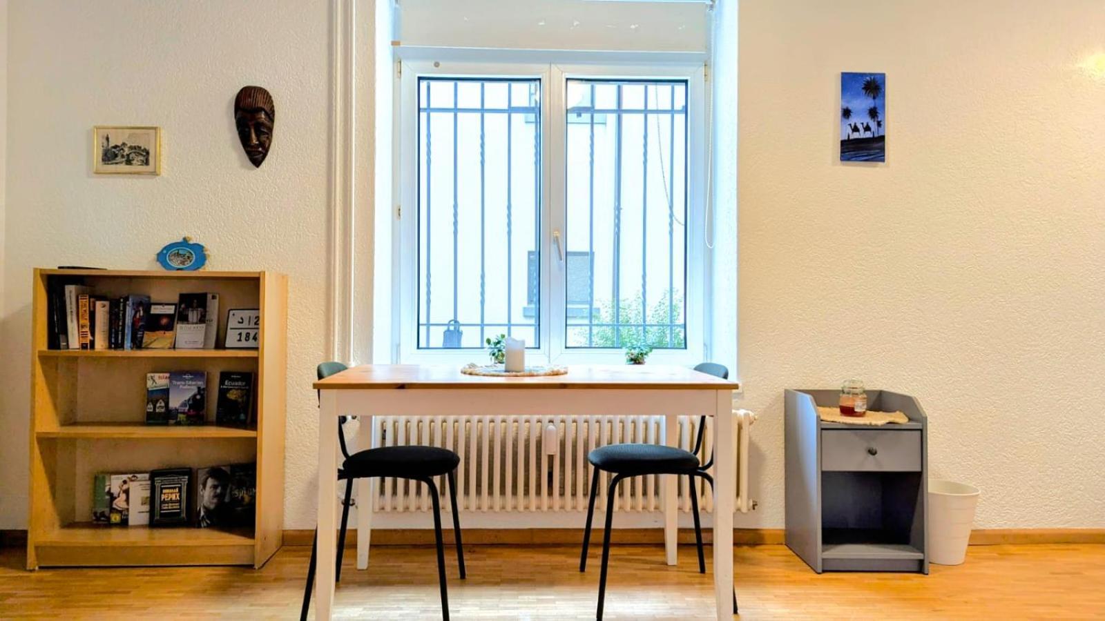취리히 Urban Retreat - Cozy Studio With Private Patio 아파트 외부 사진